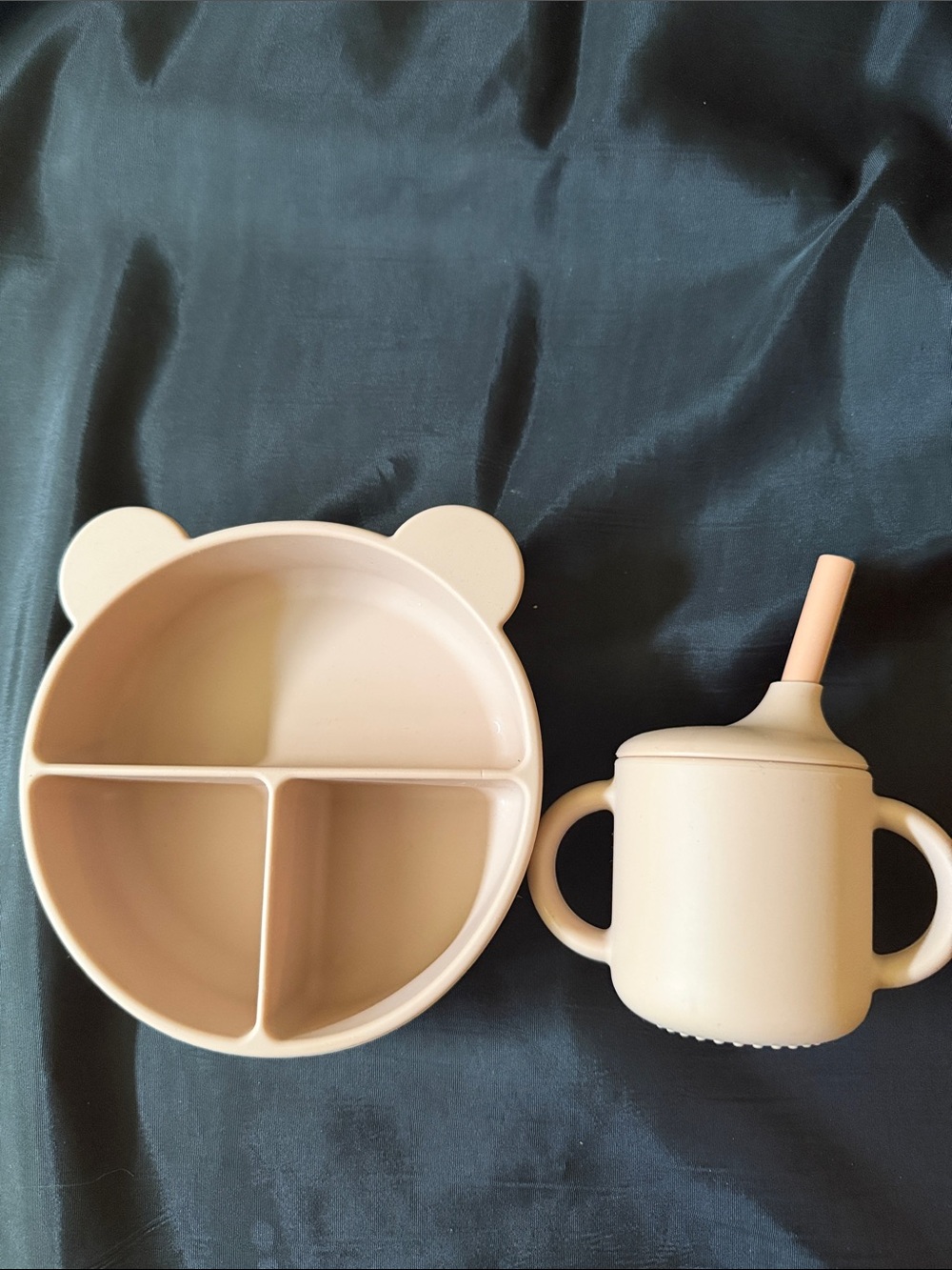 LIEWOOD Switzerland Silicone Tableware Set